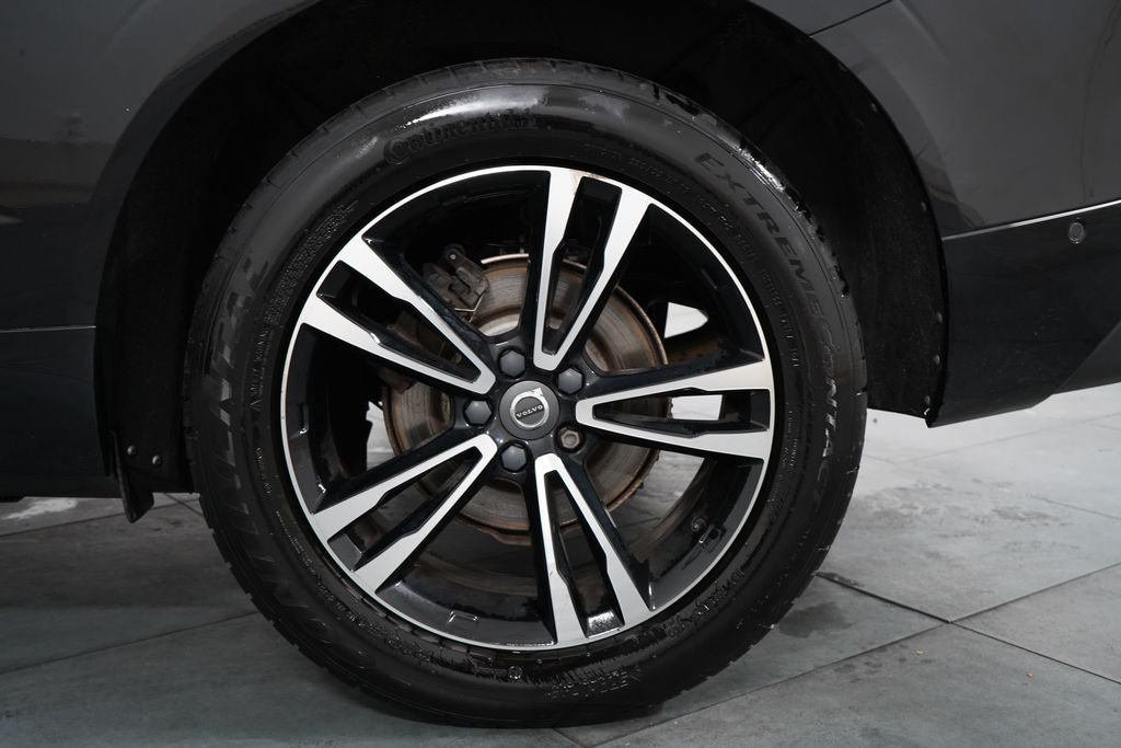 Used 2019 Volvo XC60 T5 Momentum w/ Premium Package AWD/4WD image 35