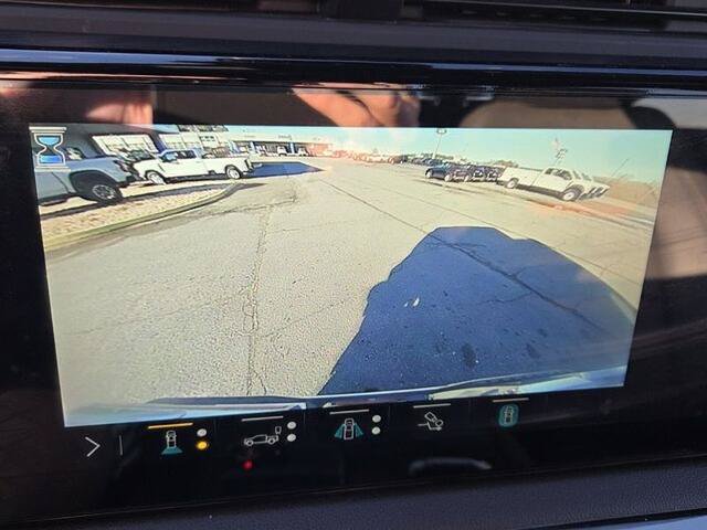 Used 2023 GMC Sierra 1500 AT4 AWD/4WD image 19