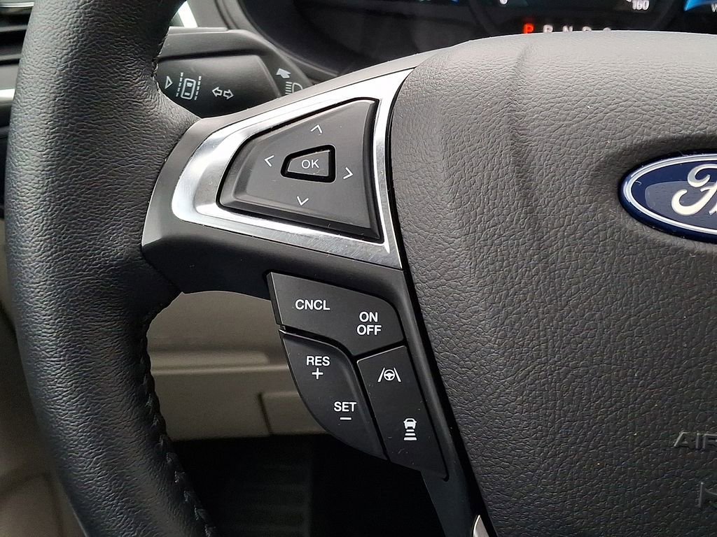 Certified 2023 Ford Edge Titanium w/ Equipment Group 301A image 21