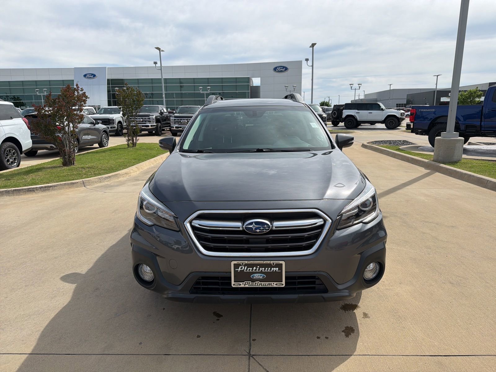 Used 2018 Subaru Outback 2.5i Limited AWD/4WD image 8