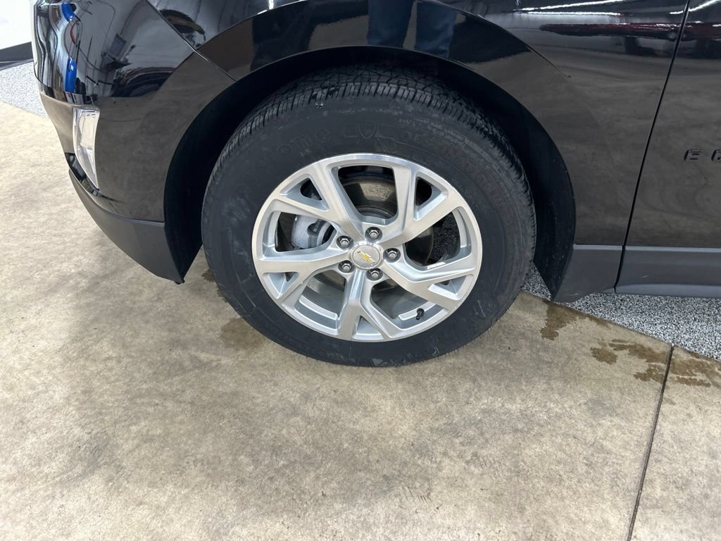 Used 2018 Chevrolet Equinox Premier FWD image 29