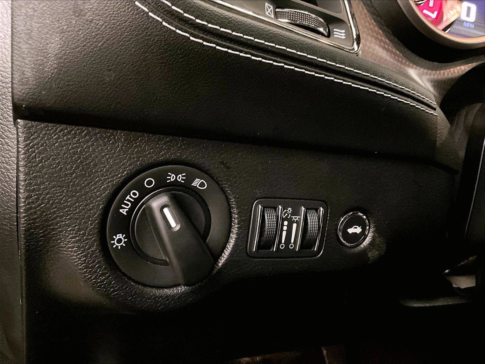 Used 2023 Dodge Challenger SRT Hellcat RWD image 30