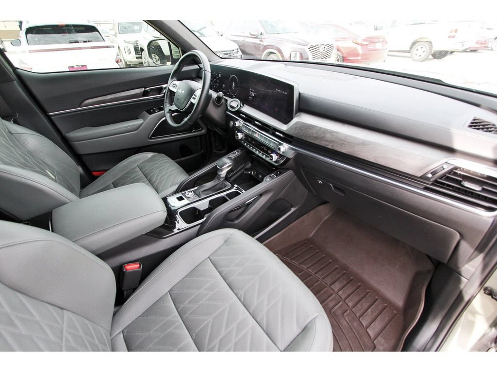Used 2024 Kia Telluride SX Prestige X-Line AWD/4WD image 29