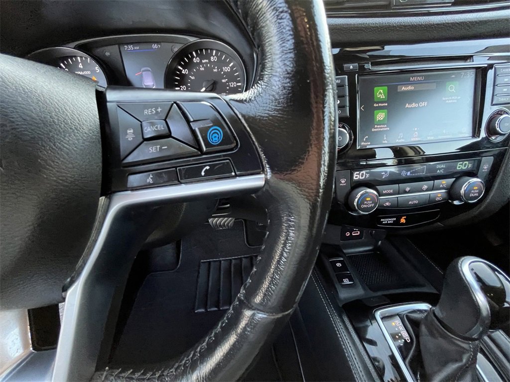 Used 2019 Nissan Rogue Sport SL w/ Premium Package image 15