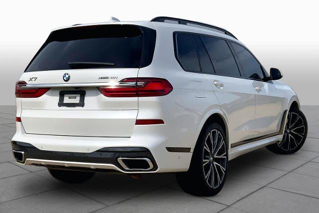 Used 2020 BMW X7 xDrive40i w/ M Sport Package AWD/4WD image 13