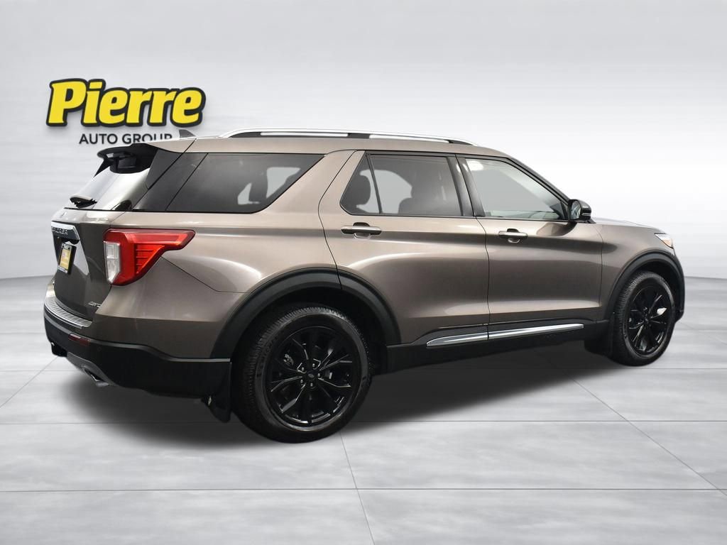 Certified 2021 Ford Explorer Limited w/ Equipment Group 301A image 4