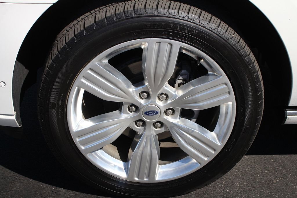 Certified 2024 Ford Expedition Platinum AWD/4WD image 14