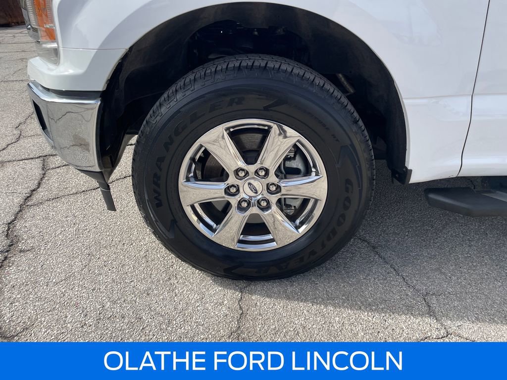 Certified 2019 Ford F150 XLT w/ Equipment Group 301A Mid image 28
