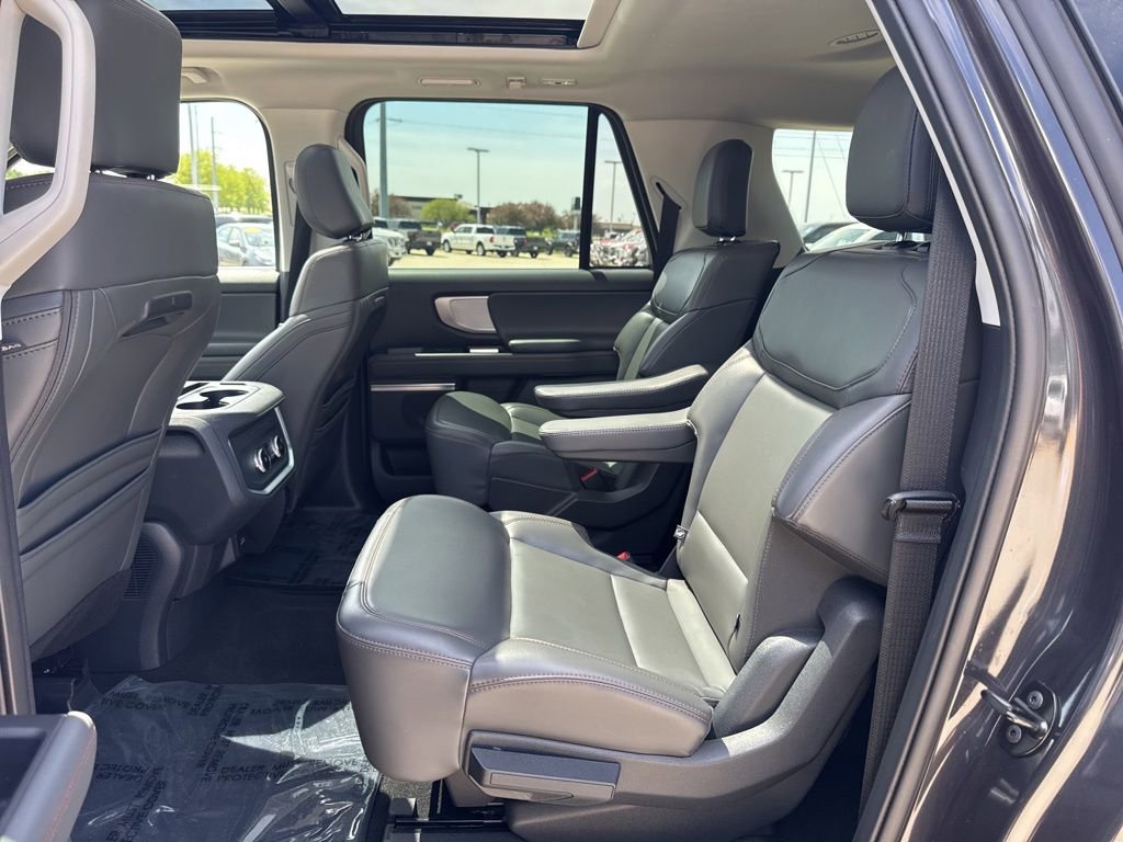 Certified 2025 Ford Expedition Max Active AWD/4WD image 22