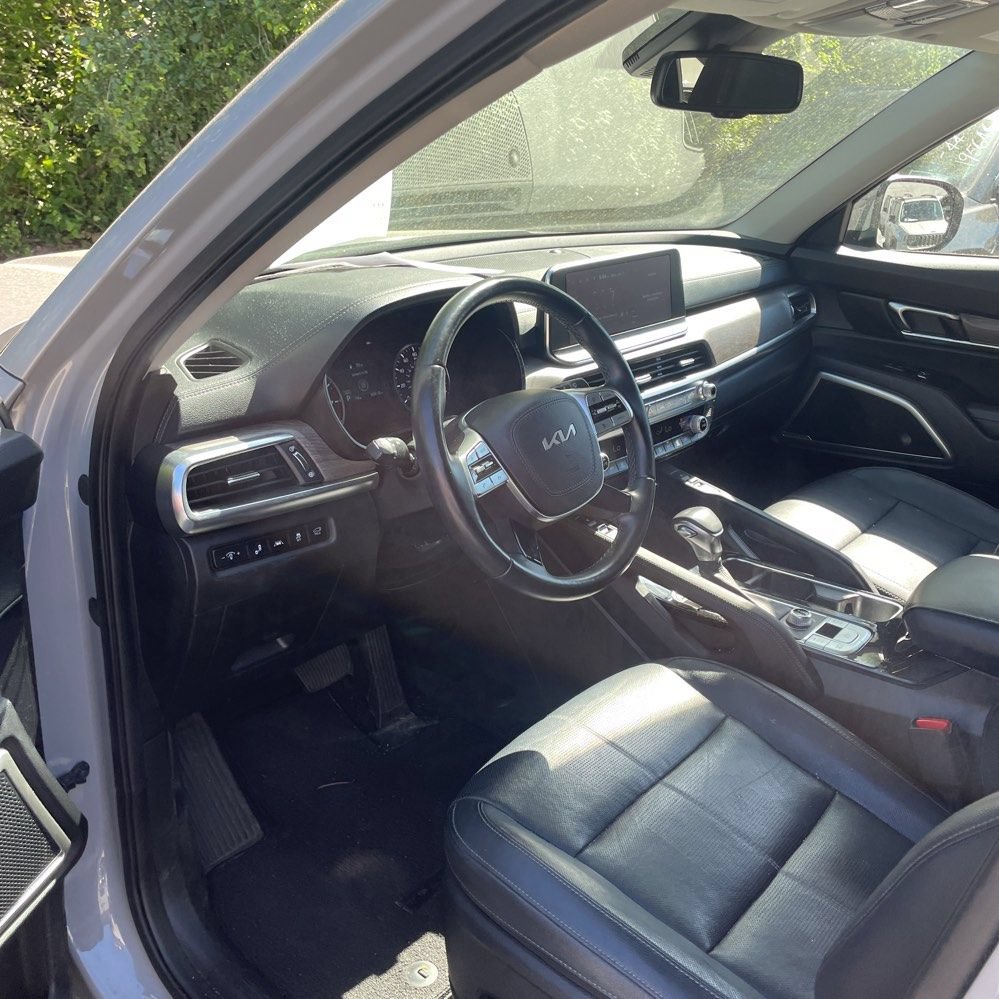 Used 2022 Kia Telluride EX w/ EX Premium Package AWD/4WD image 12
