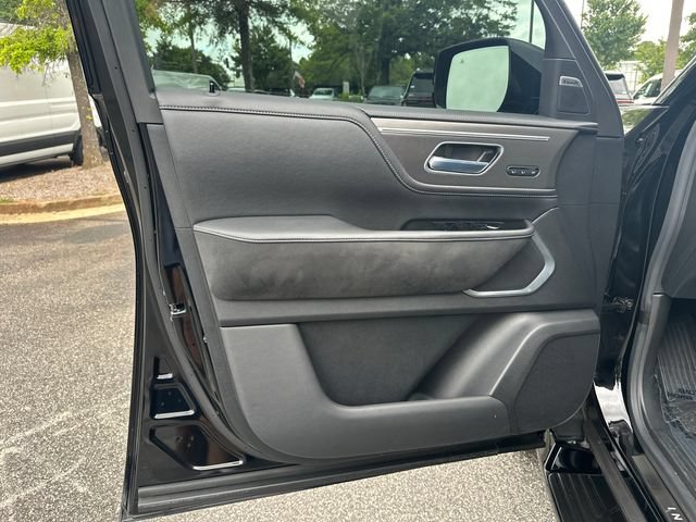 Used 2025 INFINITI QX80 Luxe RWD image 12