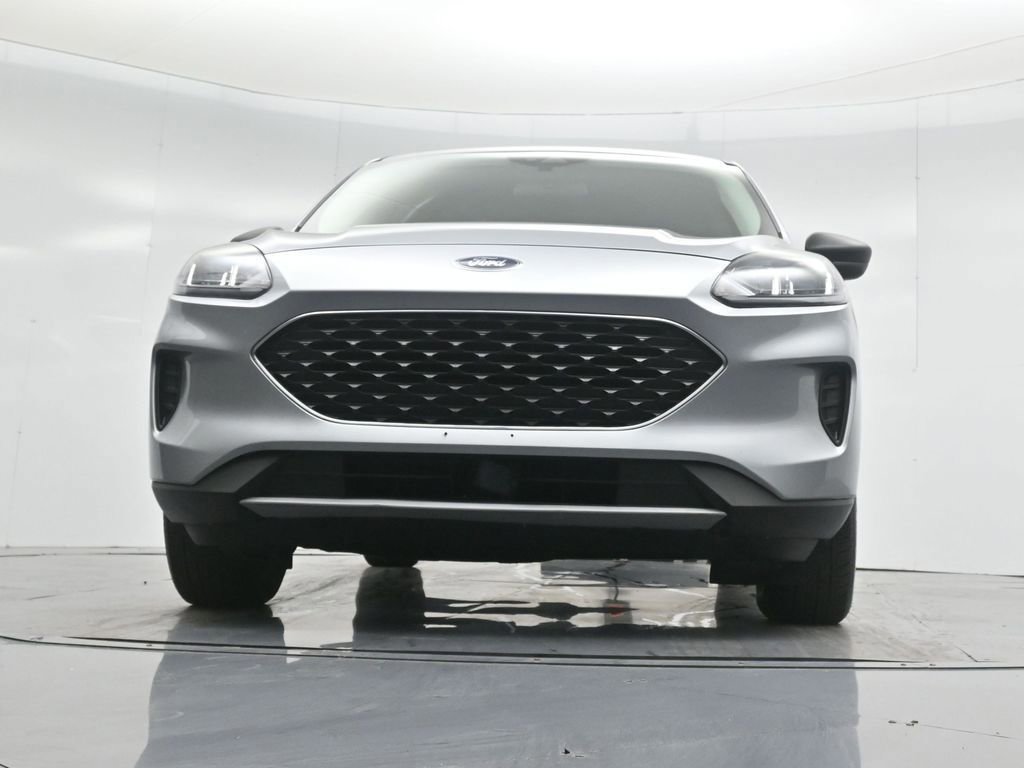 Certified 2022 Ford Escape SE image 30