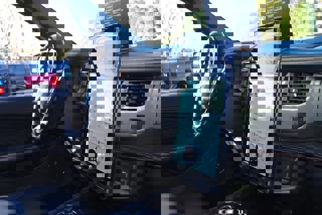 Certified 2023 Ford Expedition Platinum image 10