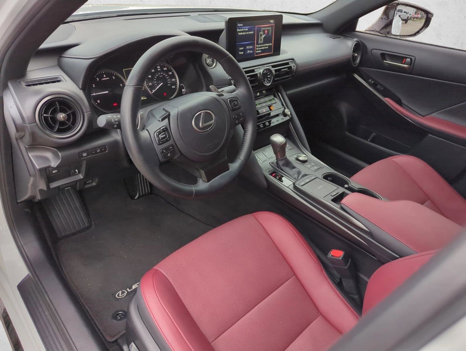 Used 2025 Lexus IS 350 F Sport RWD image 9