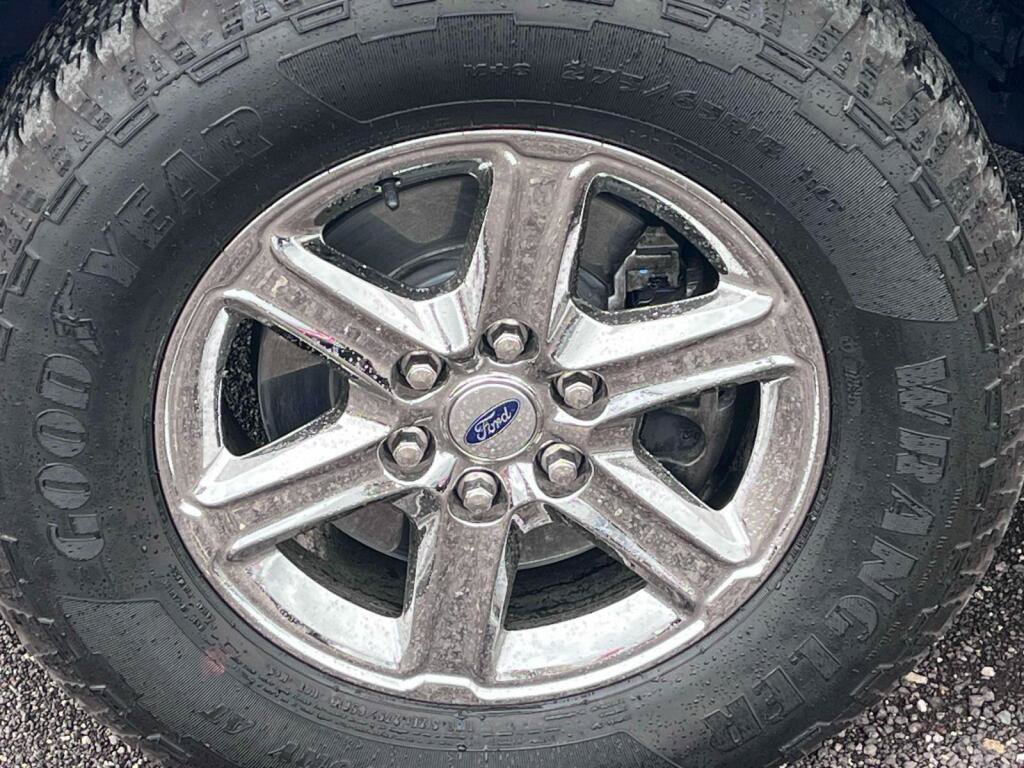 Certified 2024 Ford F150 XLT w/ Mobile Office Package AWD/4WD image 15
