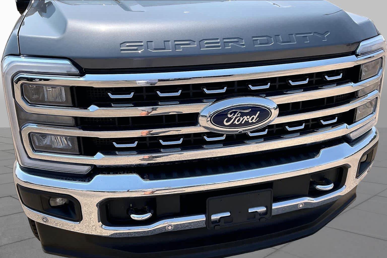 Certified 2024 Ford F250 Lariat w/ Lariat Ultimate Package AWD/4WD image 29