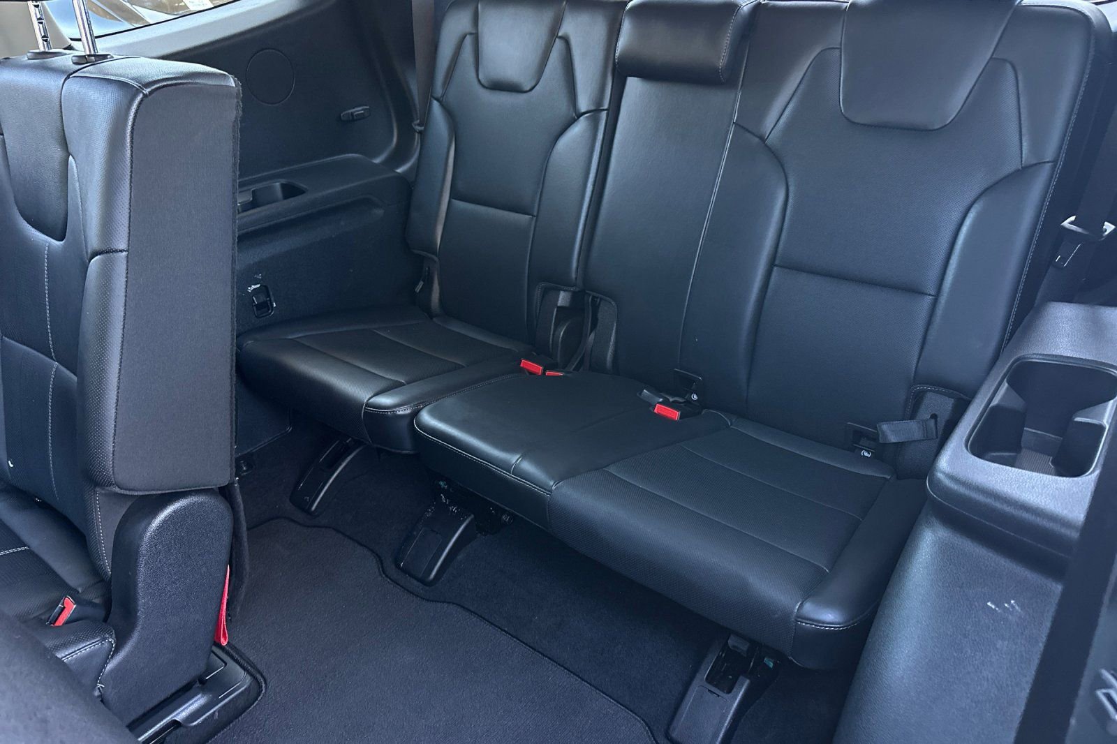 Used 2022 Kia Telluride EX w/ Towing Package FWD image 14