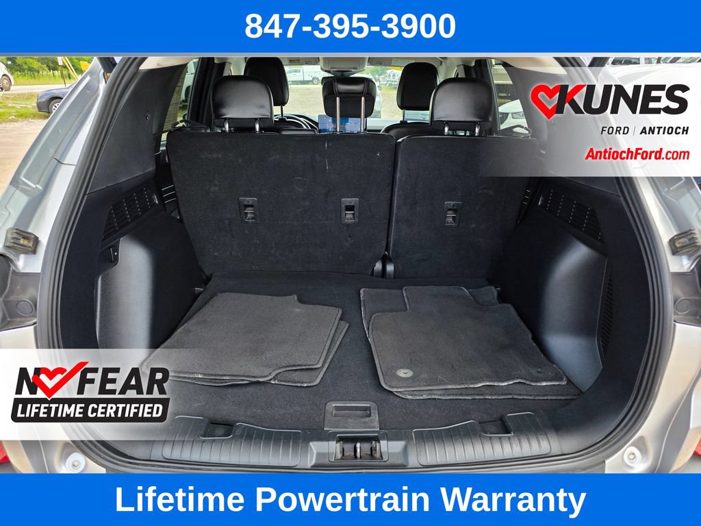 Certified 2024 Ford Escape Platinum AWD/4WD image 24