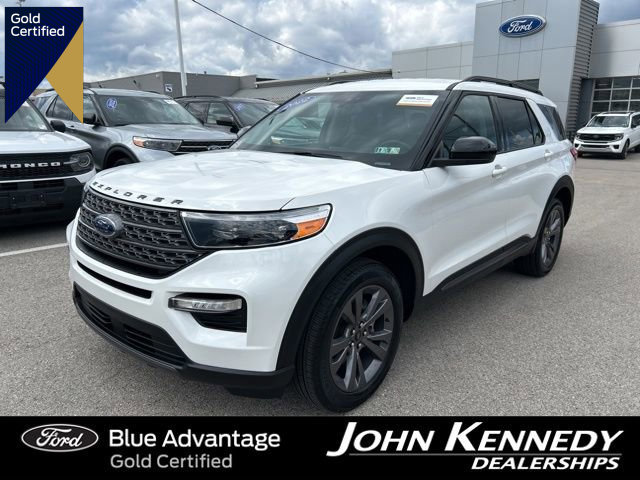 Certified 2022 Ford Explorer XLT w/ Equipment Group 202A AWD/4WD image 1
