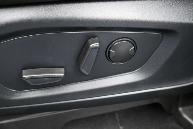 Certified 2021 Ford Explorer XLT RWD image 12