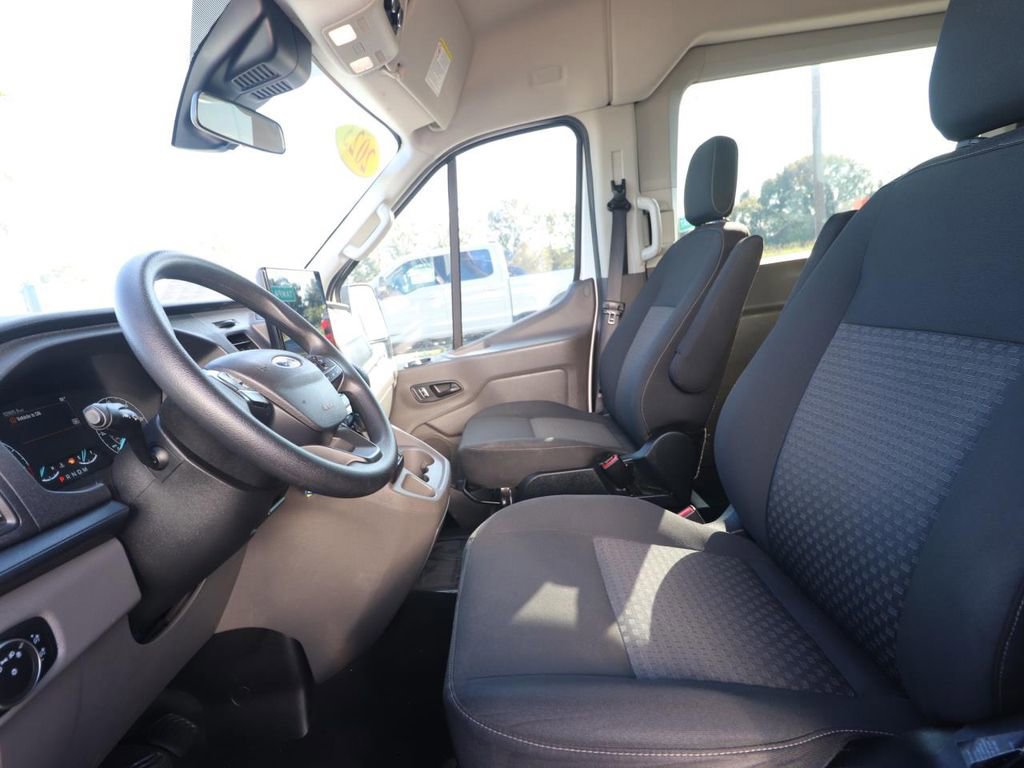 Certified 2022 Ford Transit 350 XLT image 11