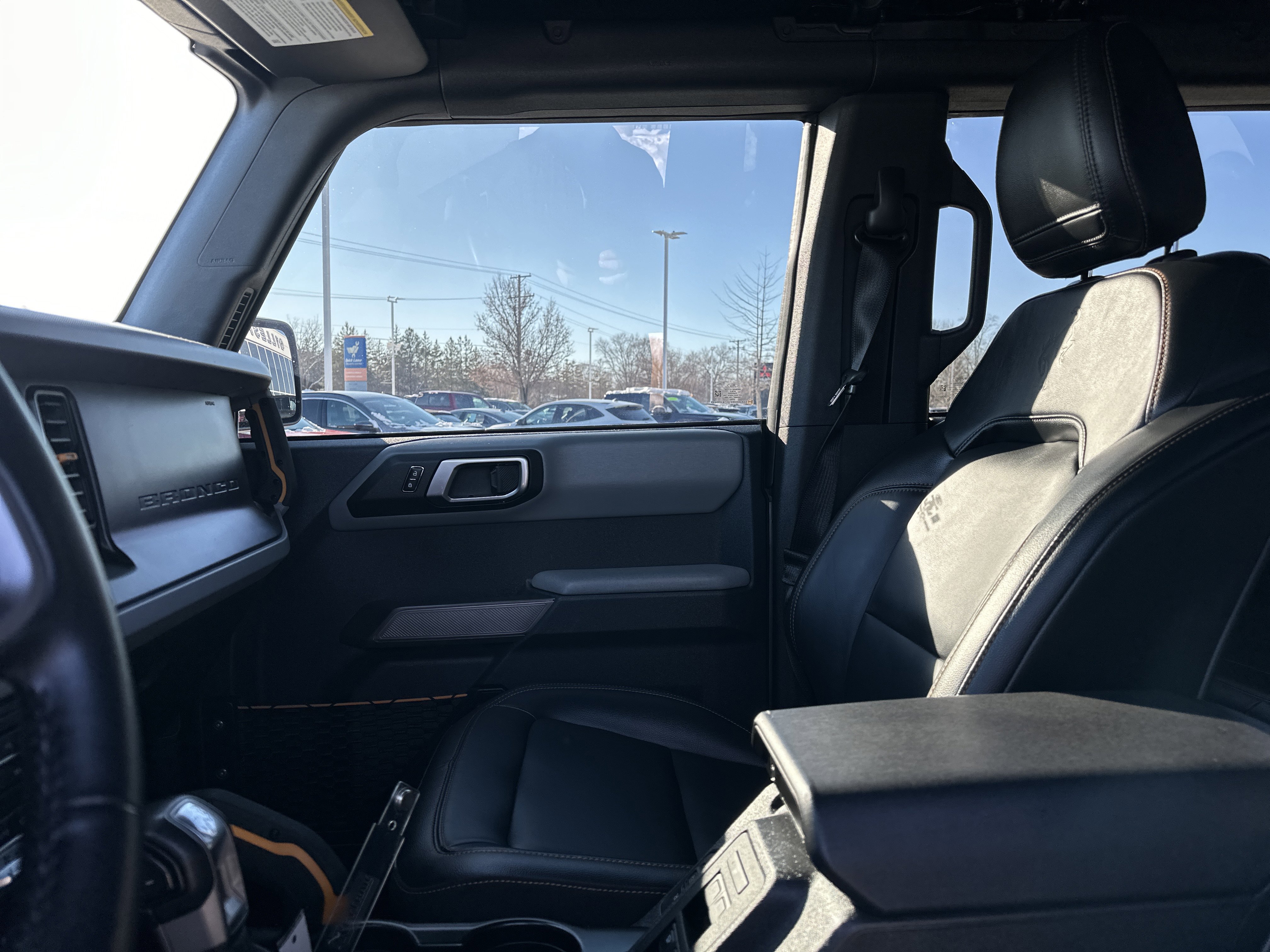 Certified 2023 Ford Bronco Badlands w/ Sasquatch Package image 23