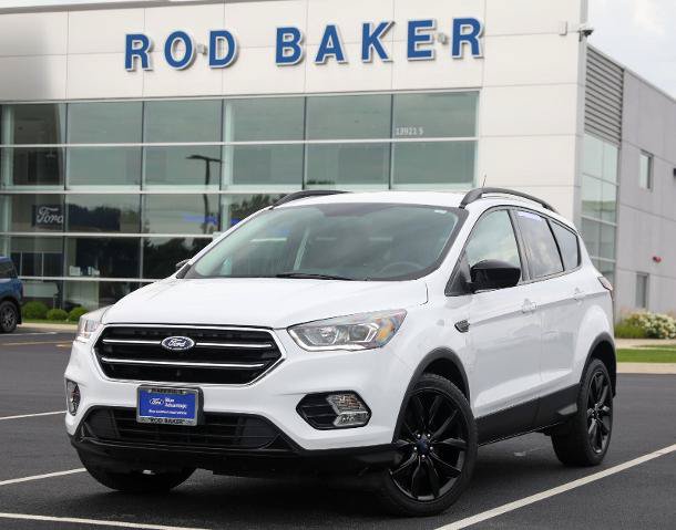 Certified 2019 Ford Escape SE FWD image 1