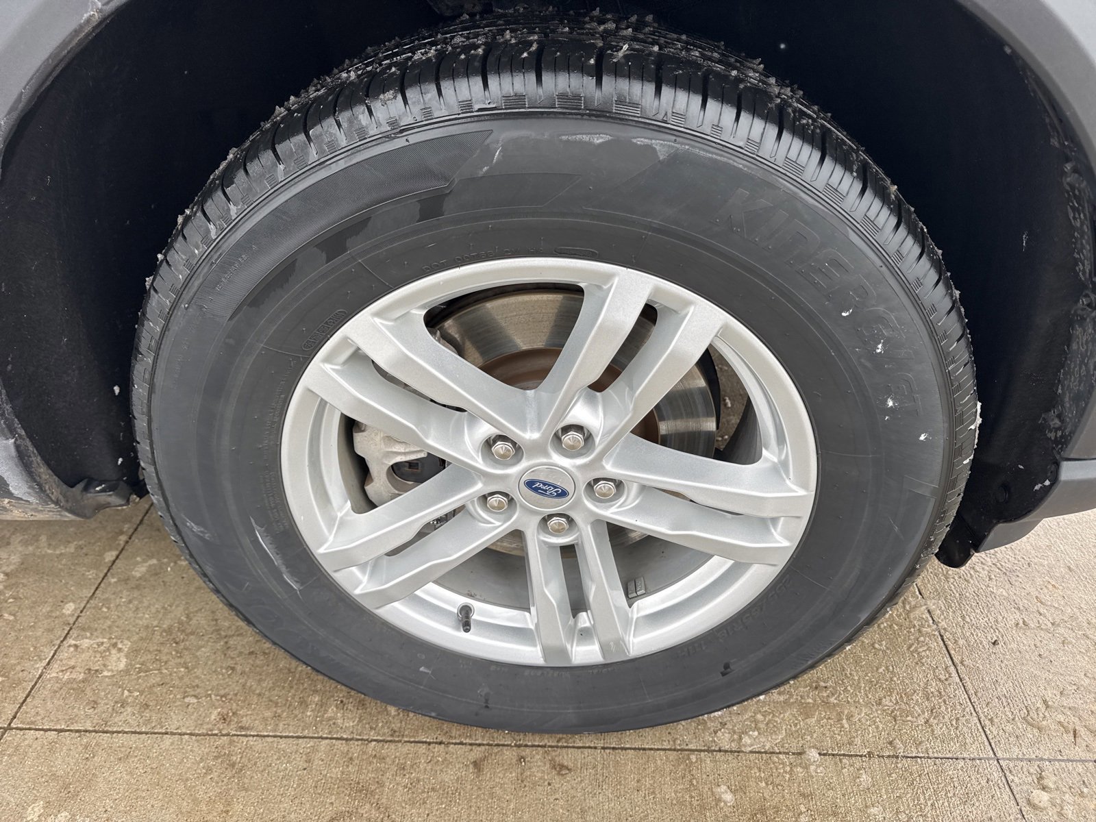 Certified 2023 Ford Explorer XLT w/ Class IV Trailer Tow Package image 22