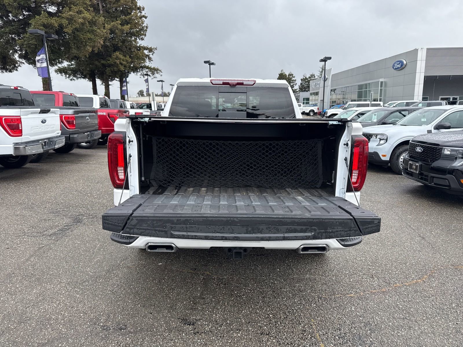 Used 2023 GMC Sierra 1500 Denali w/ Denali Reserve Package AWD/4WD image 7