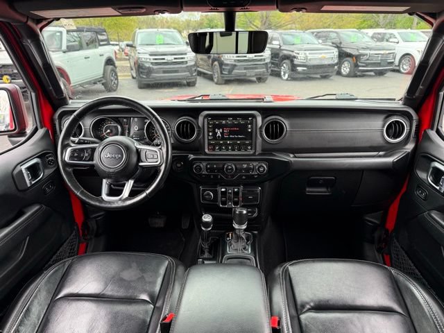 Used 2021 Jeep Wrangler Unlimited Sahara w/ Uconnect 4C Nav & Sound Group AWD/4WD image 2