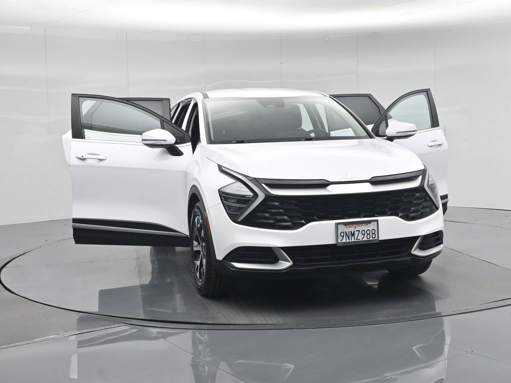 Used 2024 Kia Sportage EX image 28