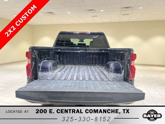 Used 2022 Chevrolet Silverado 1500 Custom w/ LPO, Dark Essentials Package image 22