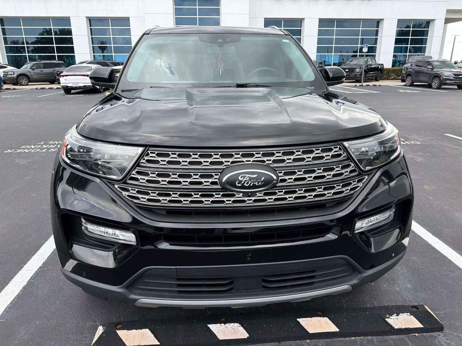 Certified 2021 Ford Explorer Limited w/ Equipment Group 301A RWD image 7