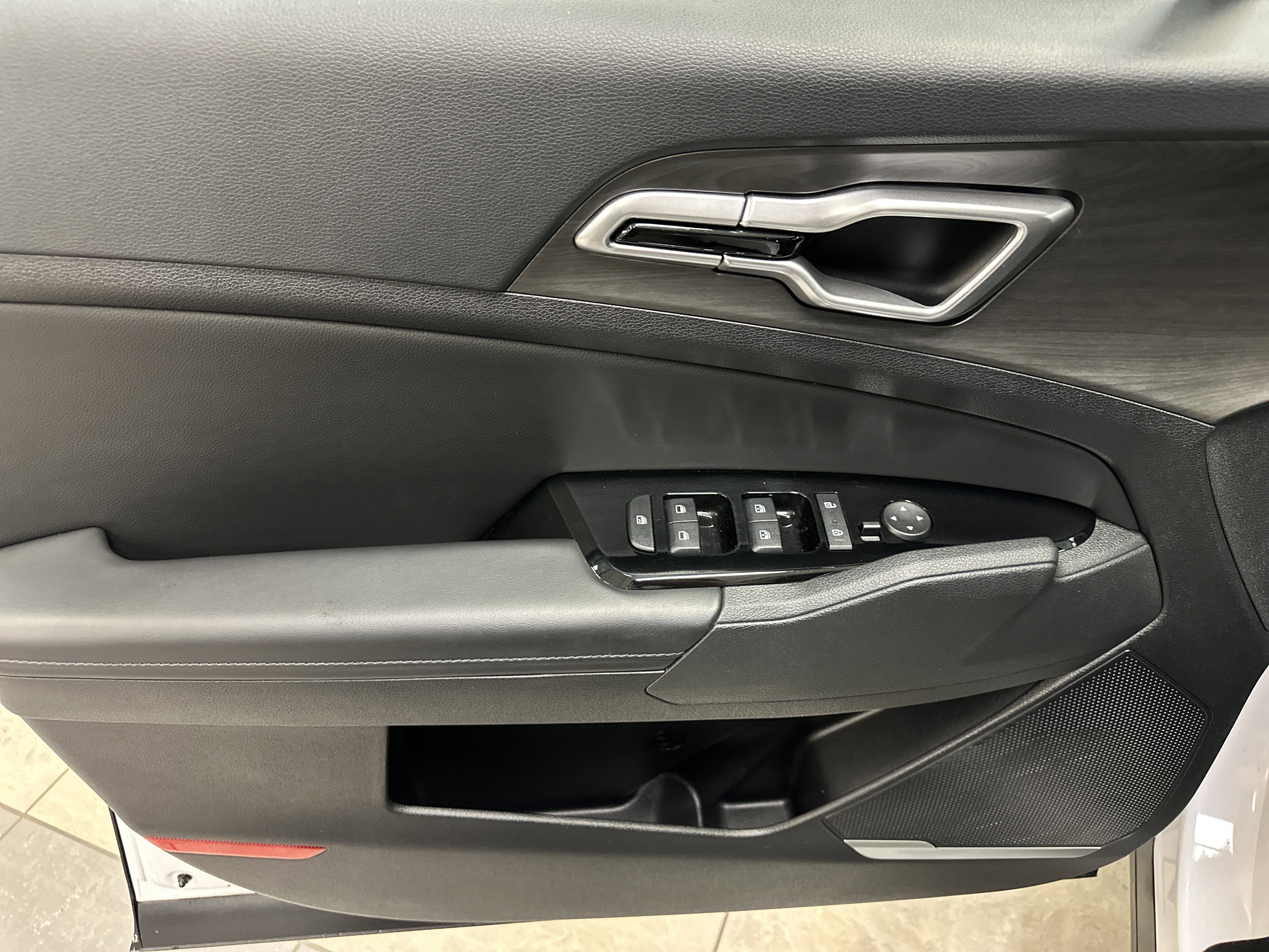 Used 2024 Kia Sportage X-Line w/ X-Line Premium Package image 21