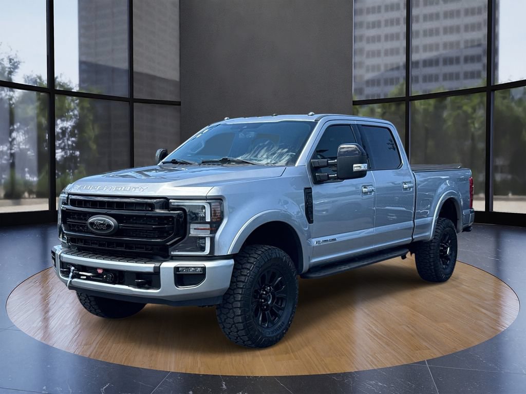 Certified 2022 Ford F350 Lariat w/ Tremor Off-Road Package AWD/4WD image 7