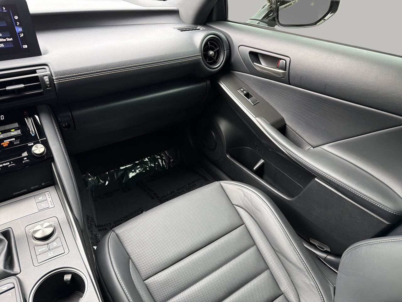 Used 2023 Lexus IS 350 F Sport w/ Navigation Package RWD image 15