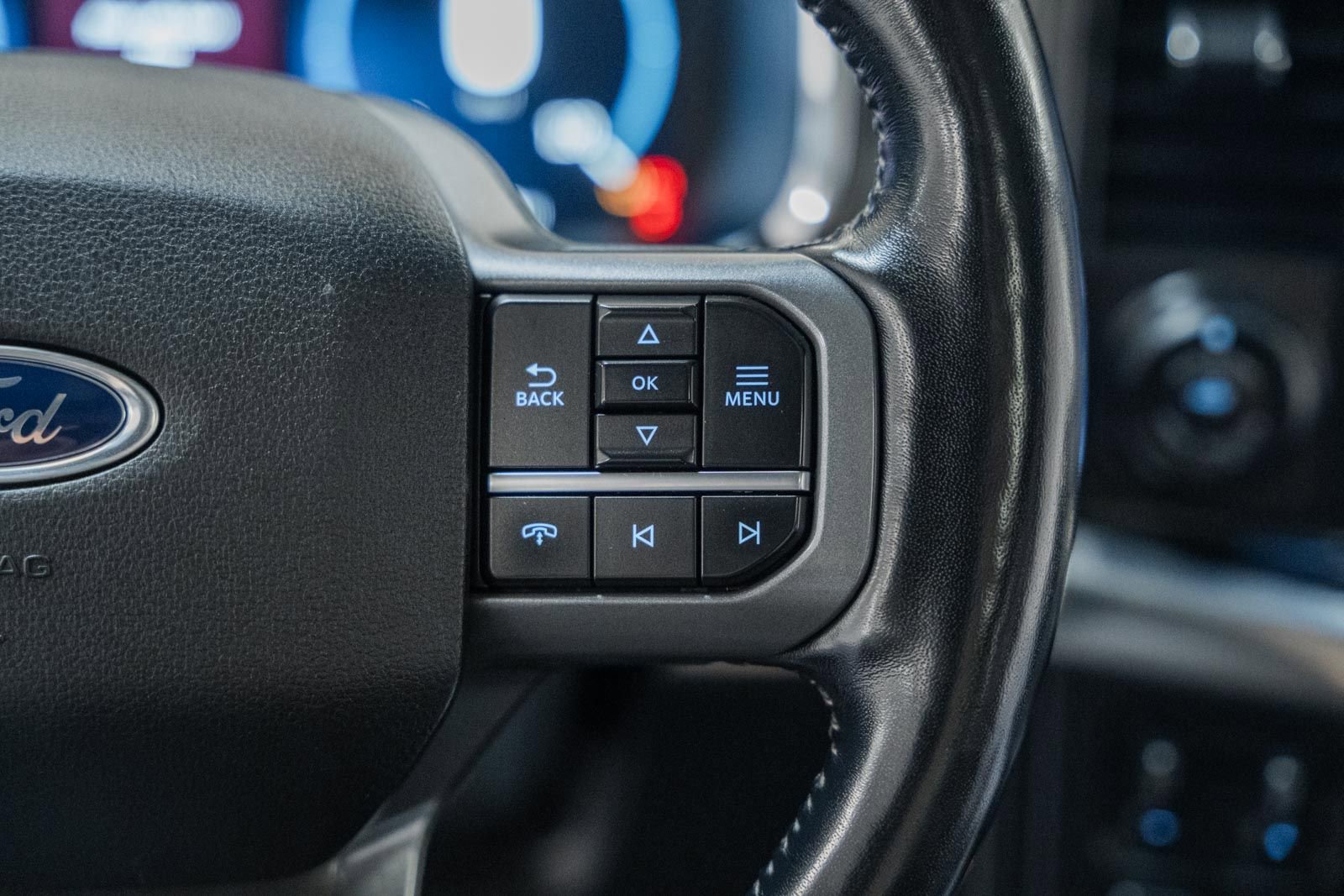 Certified 2021 Ford F150 Lariat w/ Equipment Group 502A High image 36