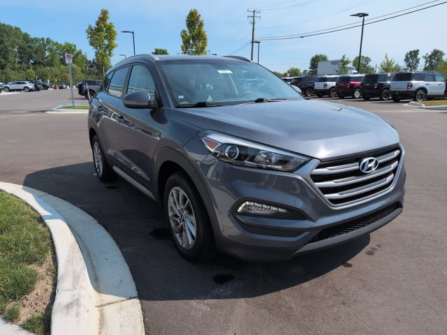 Used 2017 Hyundai Tucson SE w/ SE Popular Package 02 FWD image 7