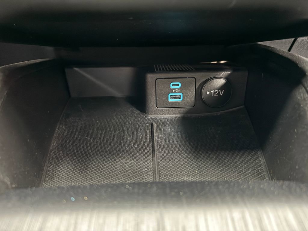 Certified 2023 Ford Escape Active AWD/4WD image 18