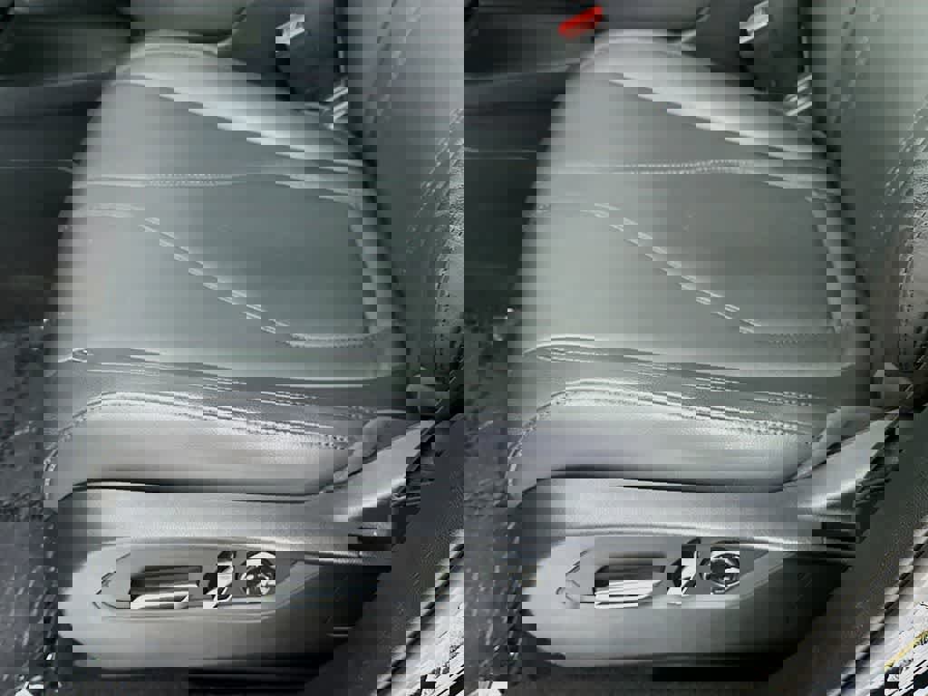 Used 2023 Acura RDX image 29