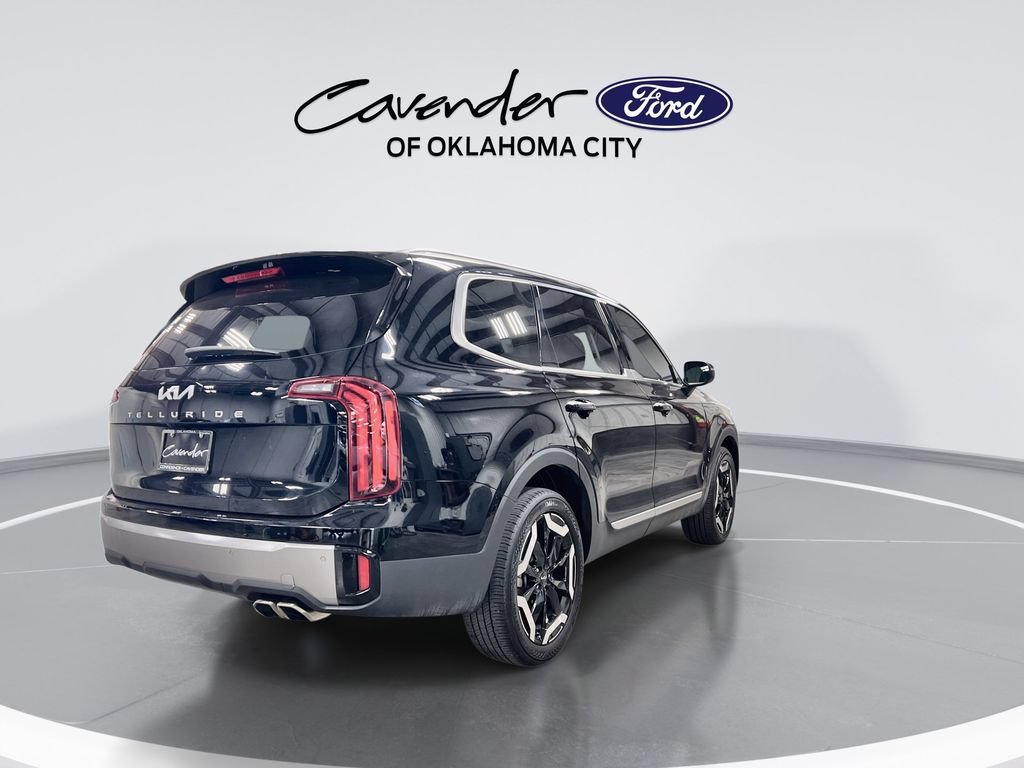 Used 2025 Kia Telluride S FWD image 8