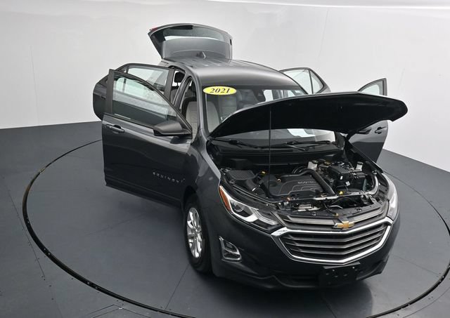 Used 2021 Chevrolet Equinox LS FWD image 36