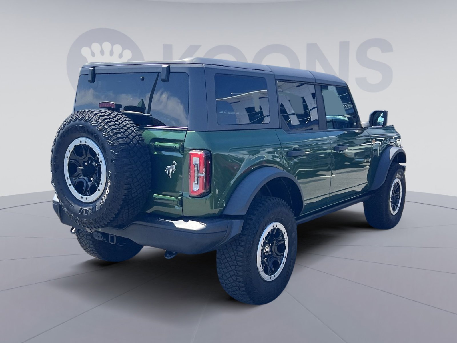 Certified 2023 Ford Bronco Badlands w/ Sasquatch Package AWD/4WD image 16