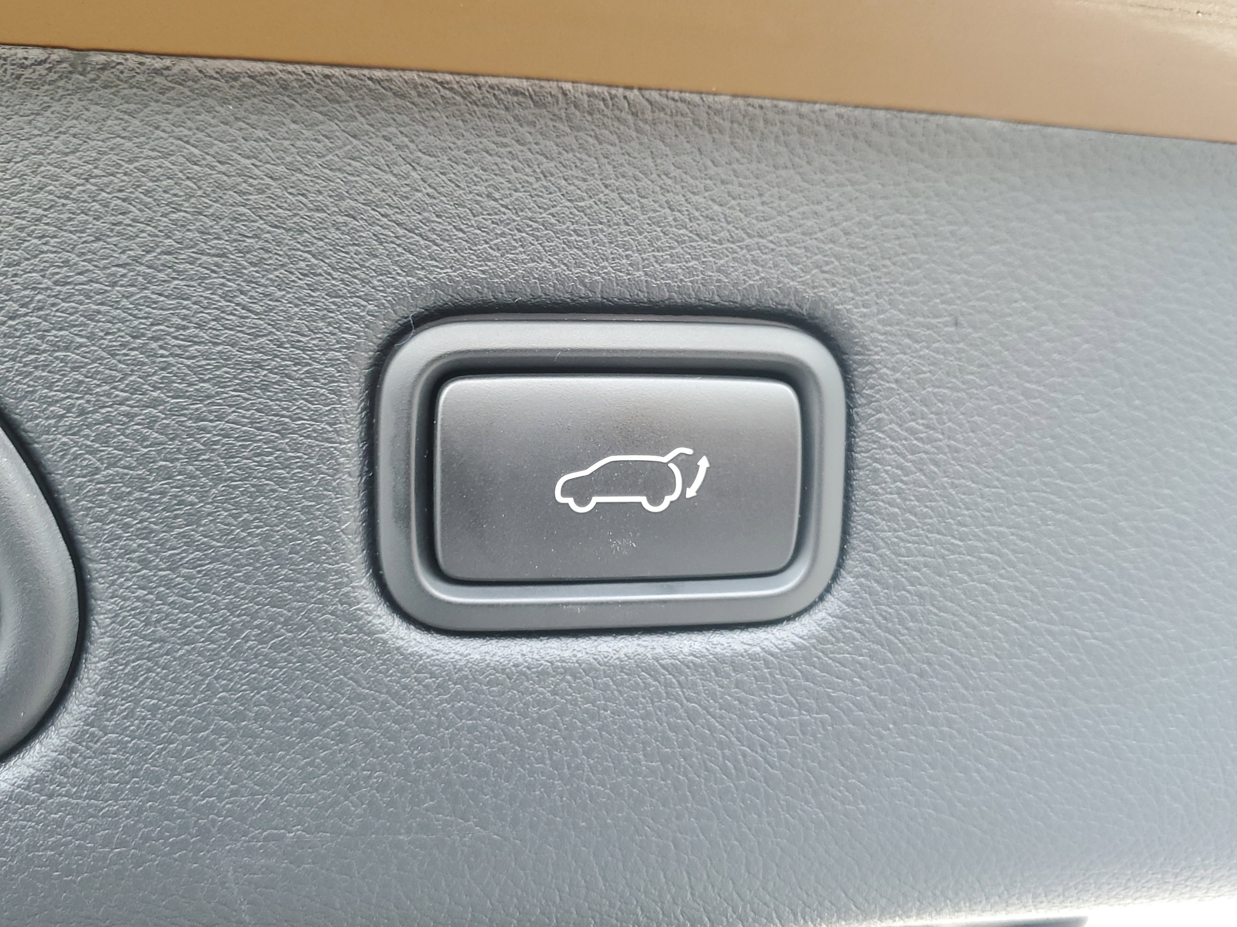 Used 2020 Kia Sportage EX w/ Option Group 15 image 12