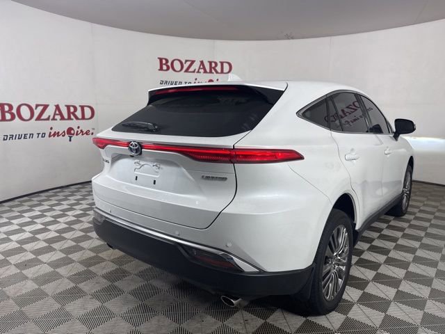 Used 2024 Toyota Venza Limited image 5