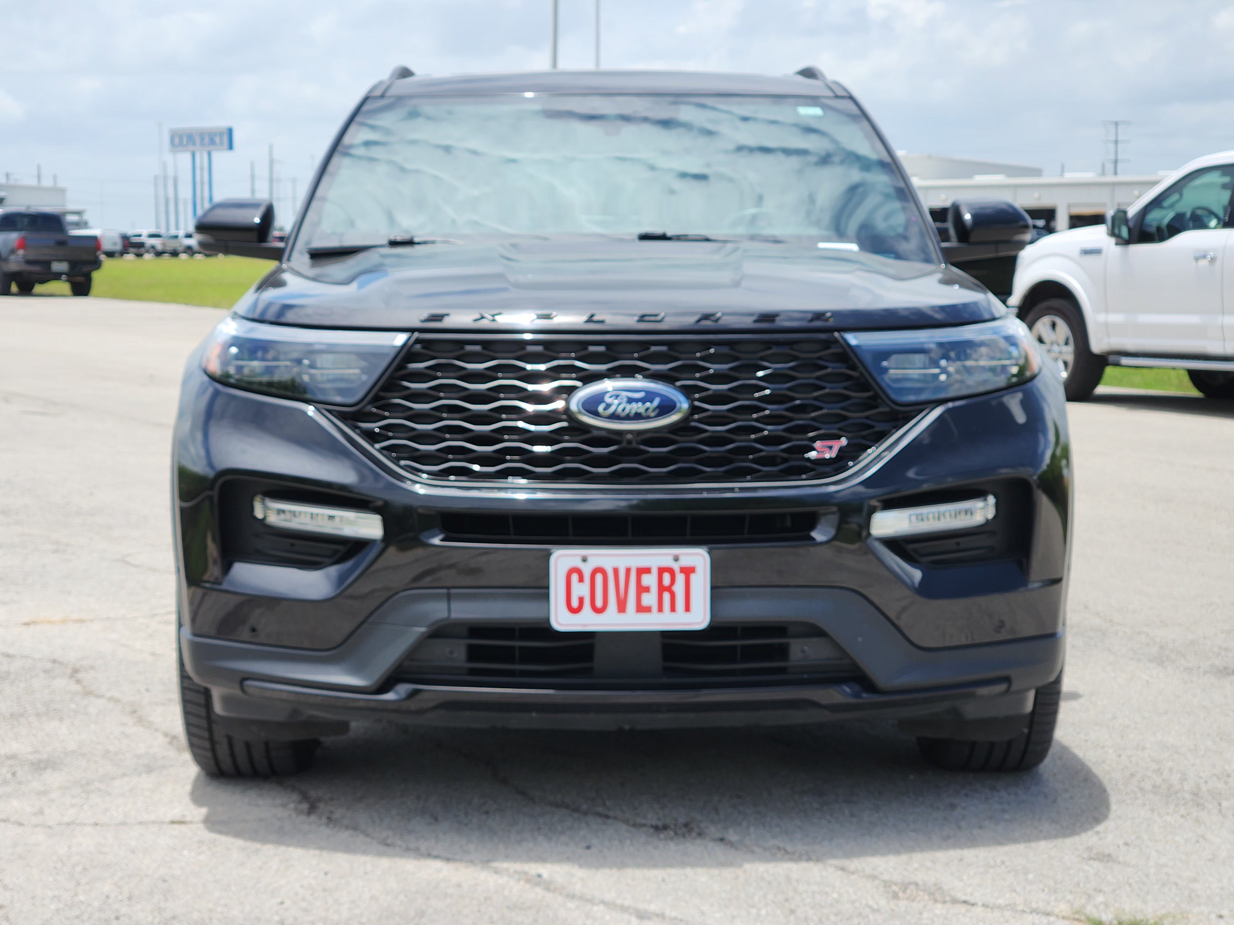 Certified 2021 Ford Explorer ST w/ Equipment Group 401A AWD/4WD image 2