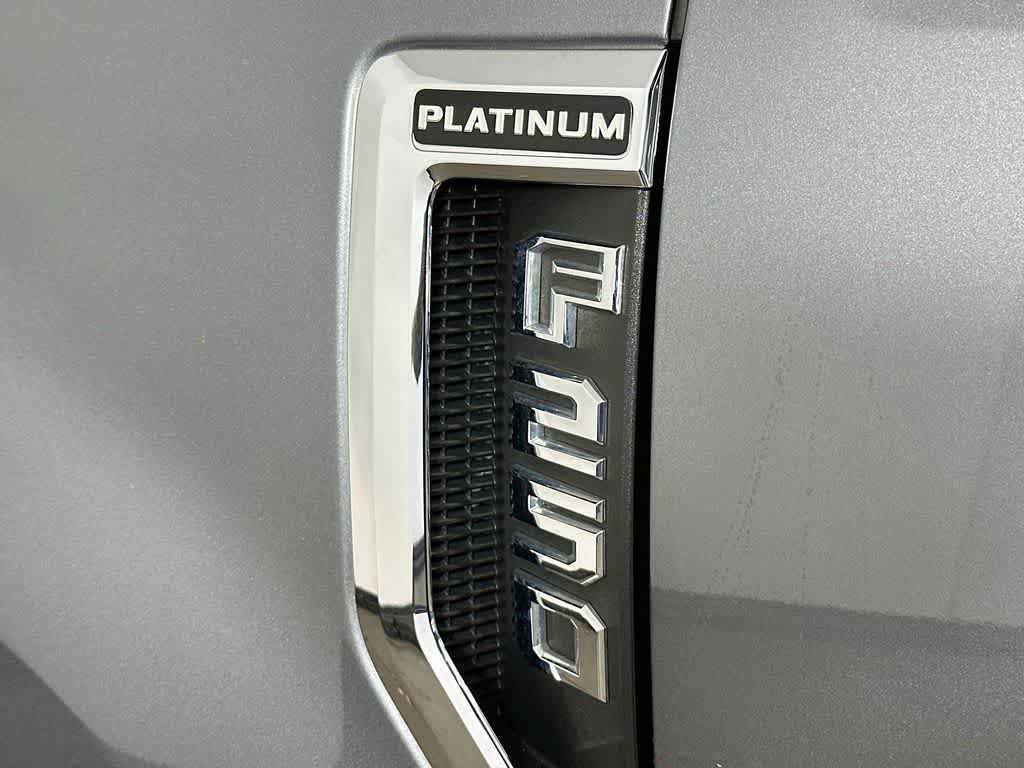 Certified 2022 Ford F250 Platinum AWD/4WD image 7