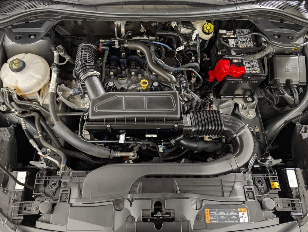 Certified 2025 Ford Escape Active FWD image 8