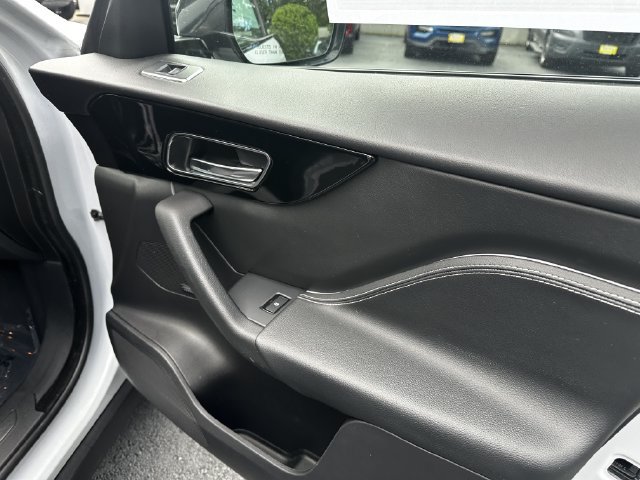 Used 2019 Jaguar F-PACE S AWD/4WD image 36