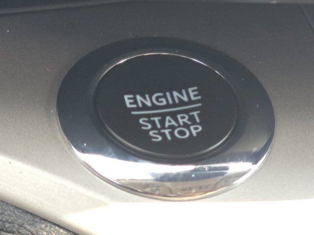 Certified 2023 Ford Explorer XLT w/ Equipment Group 202A AWD/4WD image 34
